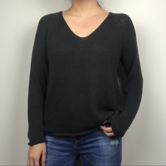 H&M sweater! - Picture 2 of 8